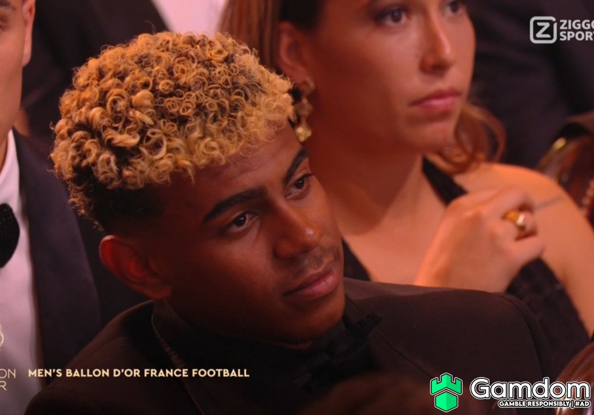 Shadaya_Knight's tweet image. I don't like this Yamal kid, but from that look you just know this season, all defenders are in trouble. He is really now hungry for it, he needs it, he wants it, he's getting it