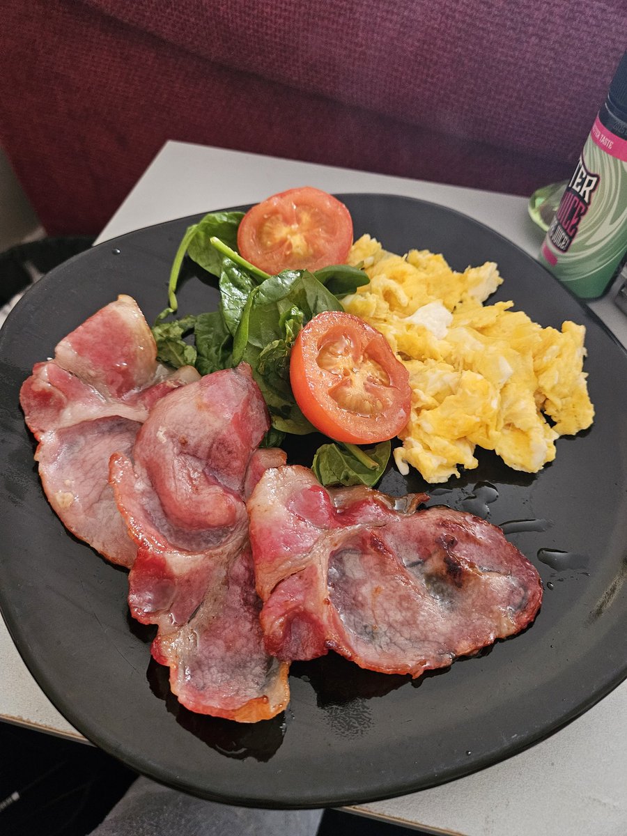 youtube.com/live/74GuPdL4p…

RAF CONINGSBY 
LATE BREAKFAST 
🧸 SQD LEADER TED