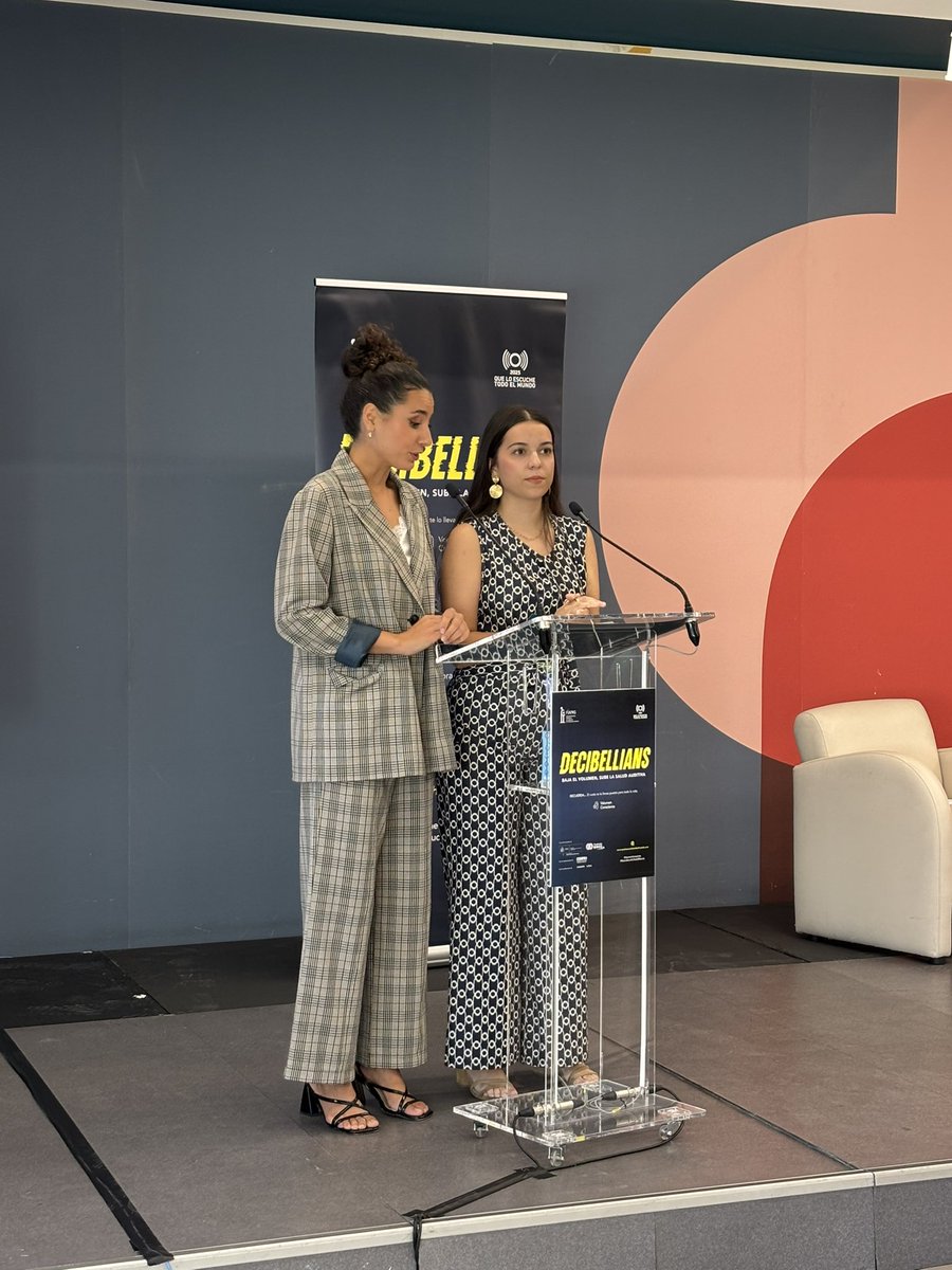 ✨ ¡Arrancamos!

Hoy presentamos la campaña #QueLoEscucheTodoElMundo 💬
Porque la salud auditiva es cosa de todas y todos.

👉 ¡Sigue el evento en nuestras redes!

#Decibellians #AudiciónEnLaJuventud #VolumenConsciente