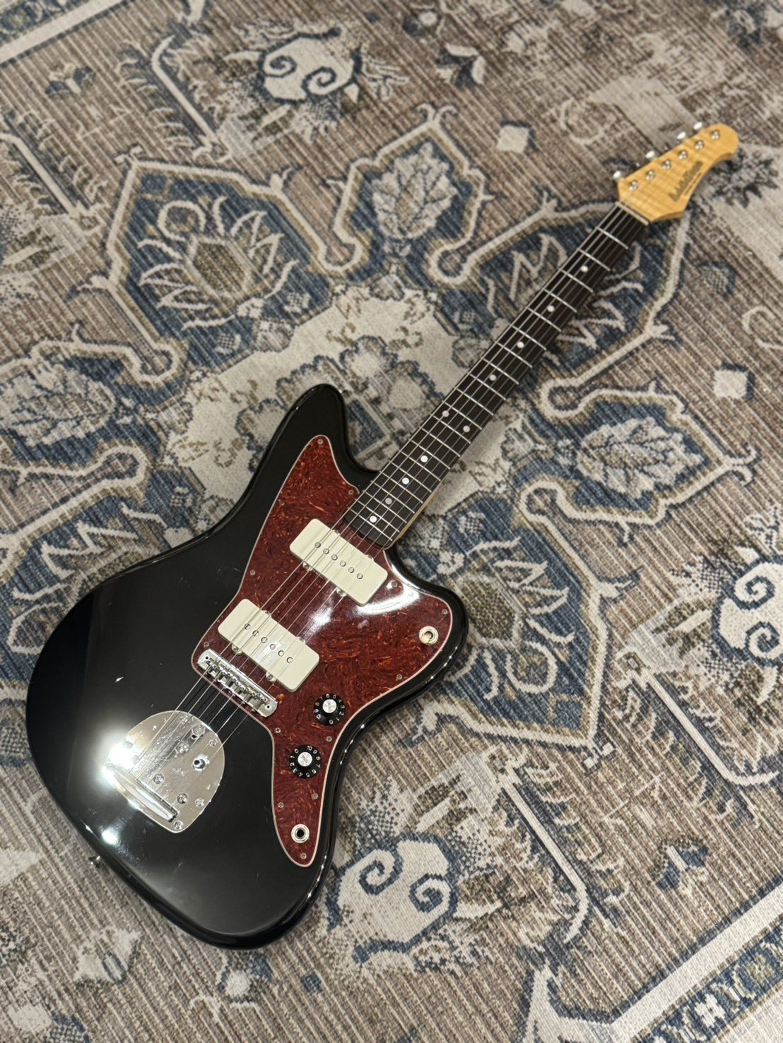 Addictone ストラトキャスター テレキャスター ギター バンドサウンド