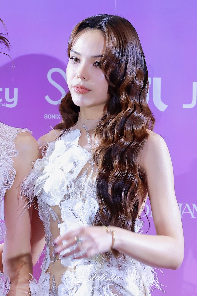 🐨🐰

LOOKMHEESONYA YENT2025

#YentertainAwards2025xLMSY
#YEntertainAwards2025xJisuLife
#YentertainAwards2025