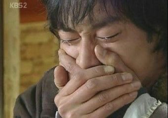 ??:눈물 닦고 말해