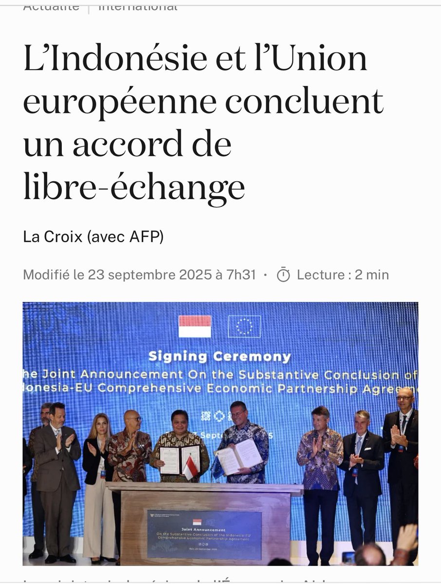 N. Dupont-Aignan tweet media