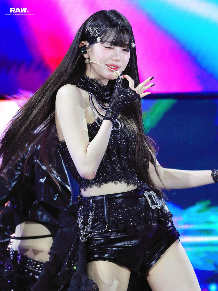 𝑗𝑜𝑜𝑛𝑖..𝓧𝓞𝓧𝓩 (@jaemxz): 