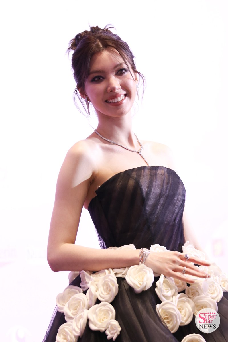 SuperstarnewsTH's tweet image. สวยมากกก 😍 #ออมกรณ์นภัส ร่วมงาน #YEntertainAwards2025xJisuLife 💖

#OrmYEntertainAwards
#OrmKornnaphat