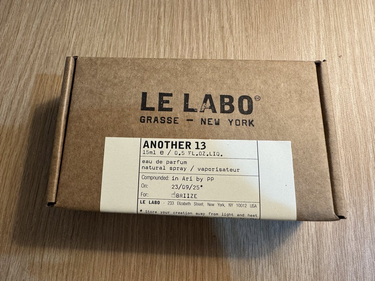 แก้บนส่วนตัว 

สุ่มแจก Another 13 ขนาด 15ml พร้อมlabel 👆🏼BRIIZE ที่ขวด+กล่อง

กติกา:
🧡บรีซเท่านั้น
🧡เมนชั่นใต้ทวิตด้วยรูปในคอน RIIZING LOUD วันที่ 20-21กย.ที่ถ่ายด้วยตัวเอง 
🧡ไม่ต้องฟอล

สุ่มแจกจากเมนชั่นพรุ่งนี้ (24 กย.) สองทุ่ม สุ่มแล้วจะแท็กผชด ไม่กำหนดเวลารายงานตัว