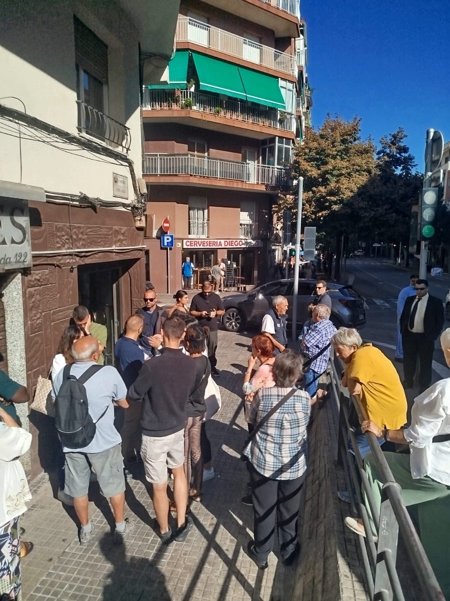 🟢 𝗩𝗜𝗖𝗧𝗢̀𝗥𝗜𝗔 𝗦𝗜𝗡𝗗𝗜𝗖𝗔𝗟 🔵

Avui la <a href="/PAHVgramenet/">PAHV Gramenet</a> i el Sindicat hem aturat el desnonament de la Success i la seva família.

Fins l’habitatge de qualitat per a tothom, organitzem-nos com a classe! 💪