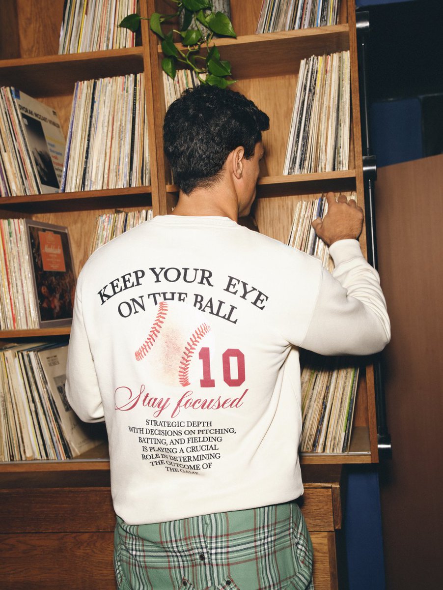 From hidden alleys to record stores… Manu exploring Manchester in our fav sporty style! 💿🔥

Get his looks here 👉 bit.ly/4mRjk0z

#ManuMorenoxSpringfield #ManuMoreno #CityLovers