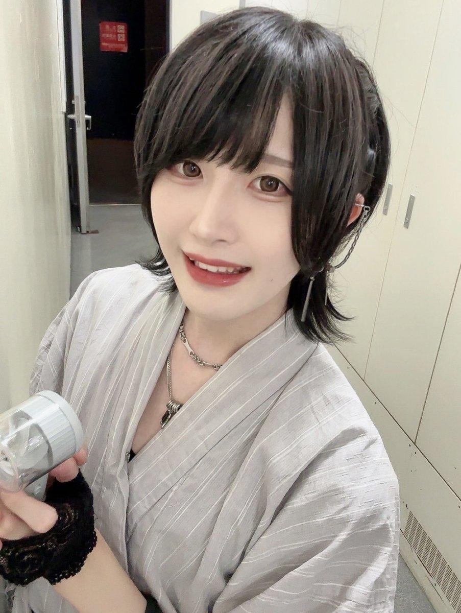 あも かなめ tweet media