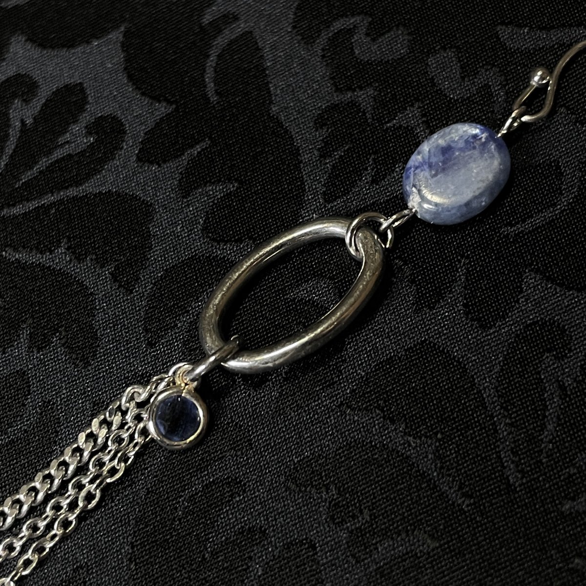 angeling_13's tweet photo. ・KYANITE PIERCE
Item: One of a kind
▪︎YULE OFFICIAL WEB STORE
https://t.co/v7uQcj9Ioh
▪︎OFFICIAL WEBSITE
https://t.co/CSJrv8VNhN
#ANGELING #pierce #earring https://t.co/MUazC7PSqI
