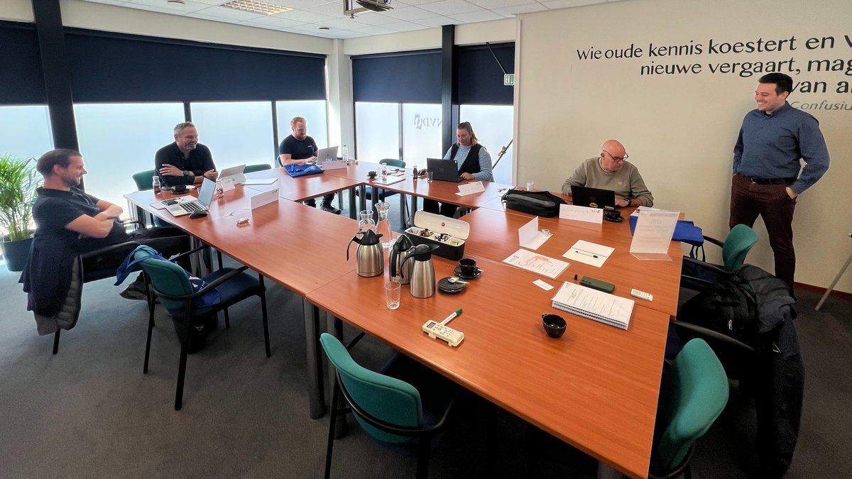 Vandaag en morgen: #NVDO Cursus Voorraadbeheersing van Spare Parts - De theorie wordt verduidelijkt met praktijkvoorbeelden en afgewisseld met oefeningen en cases, waarbij deelnemers ook hun eigen kennis en ervaring delen. Ook meedoen? Aanmelden kan via: nvdo.nl/voorraadbeheer…