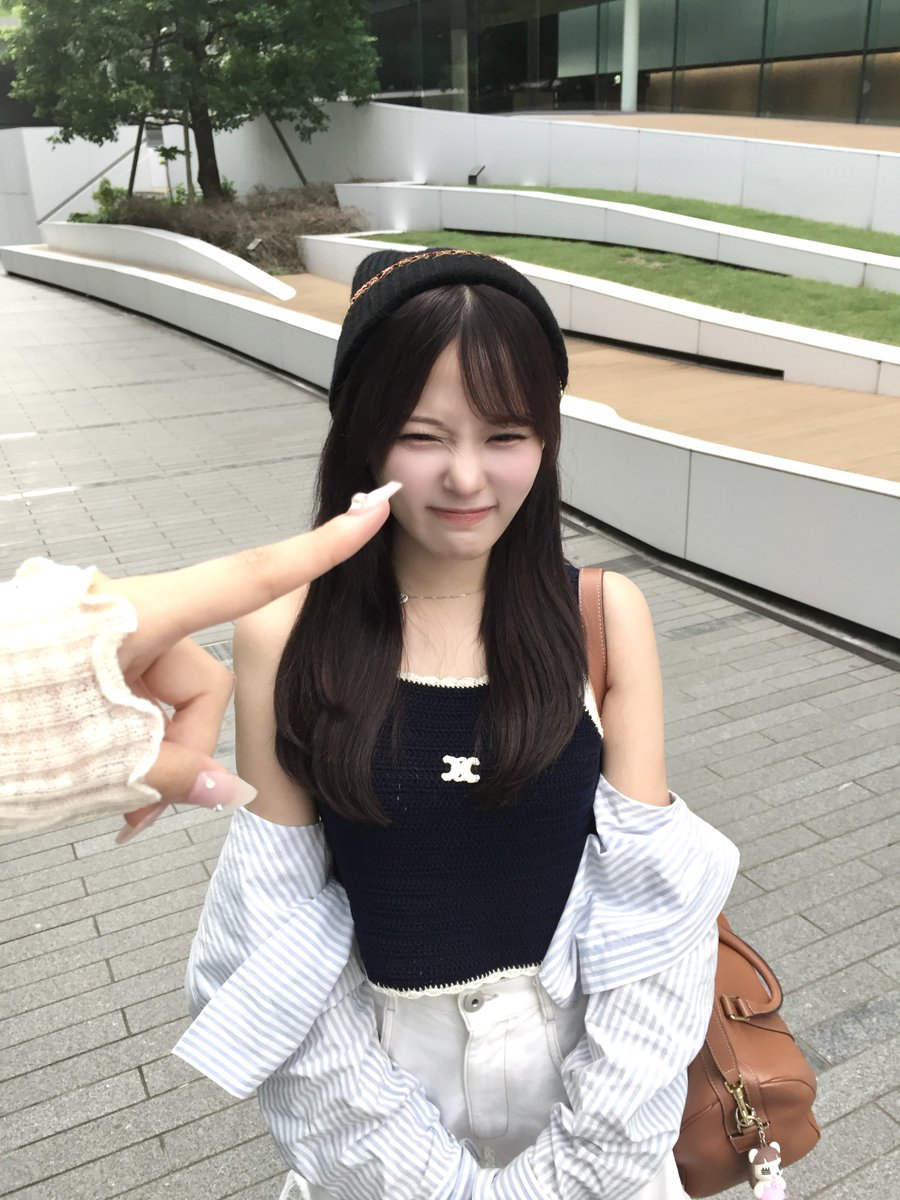 齊藤 日向坂46・齊藤京子が17kgステージのランウェイに登場＜SDGs推進