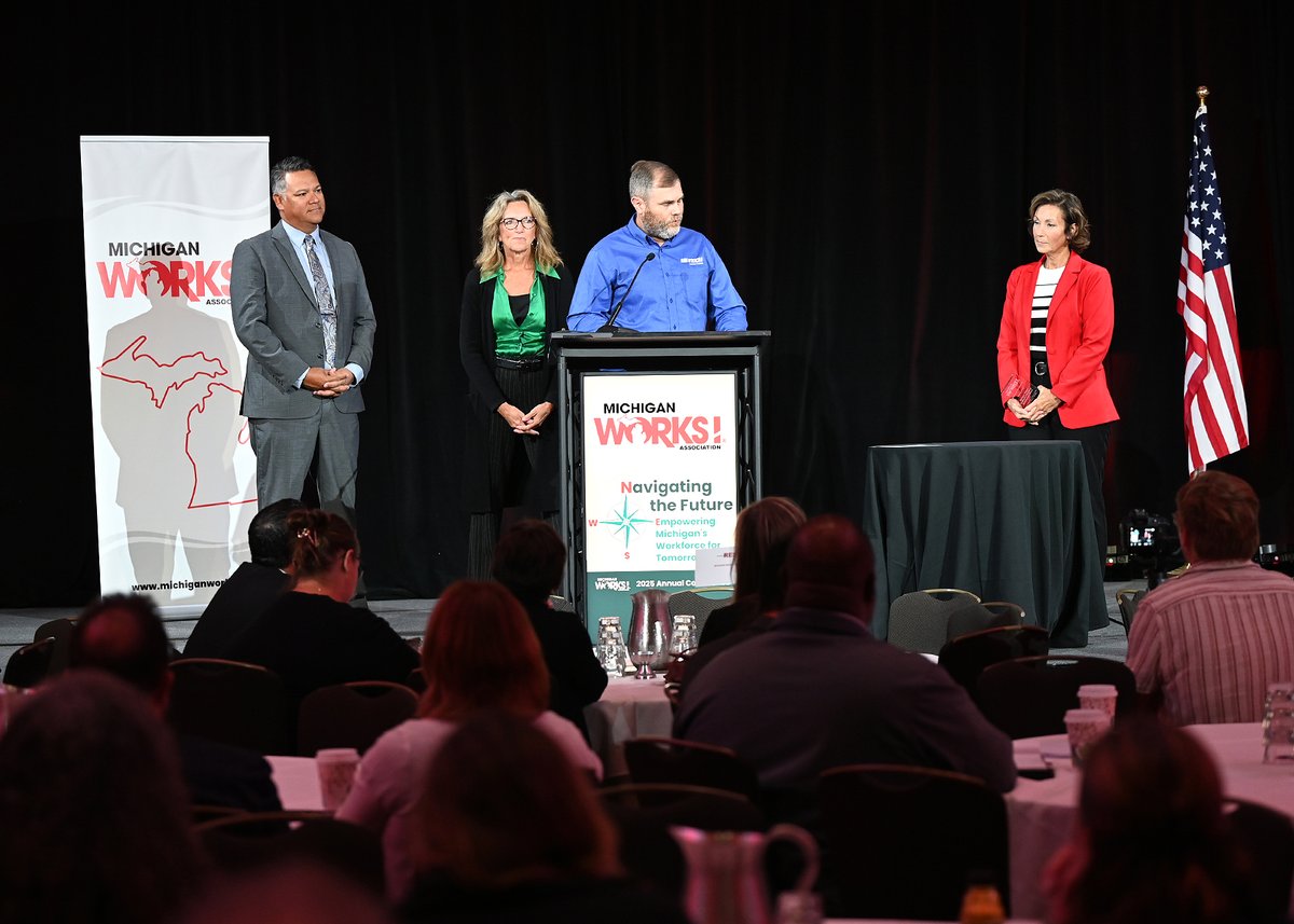 MiWorksSW's tweet image. 🏆 Big news! The Michigan Works! Southwest Workforce Development Board has been awarded the 2025 Board of Excellence Award at the Michigan Works! Annual Conference for outstanding leadership in workforce development!
#WorkforceDevelopment #ExcellenceAward #MichiganWorksSouthwest