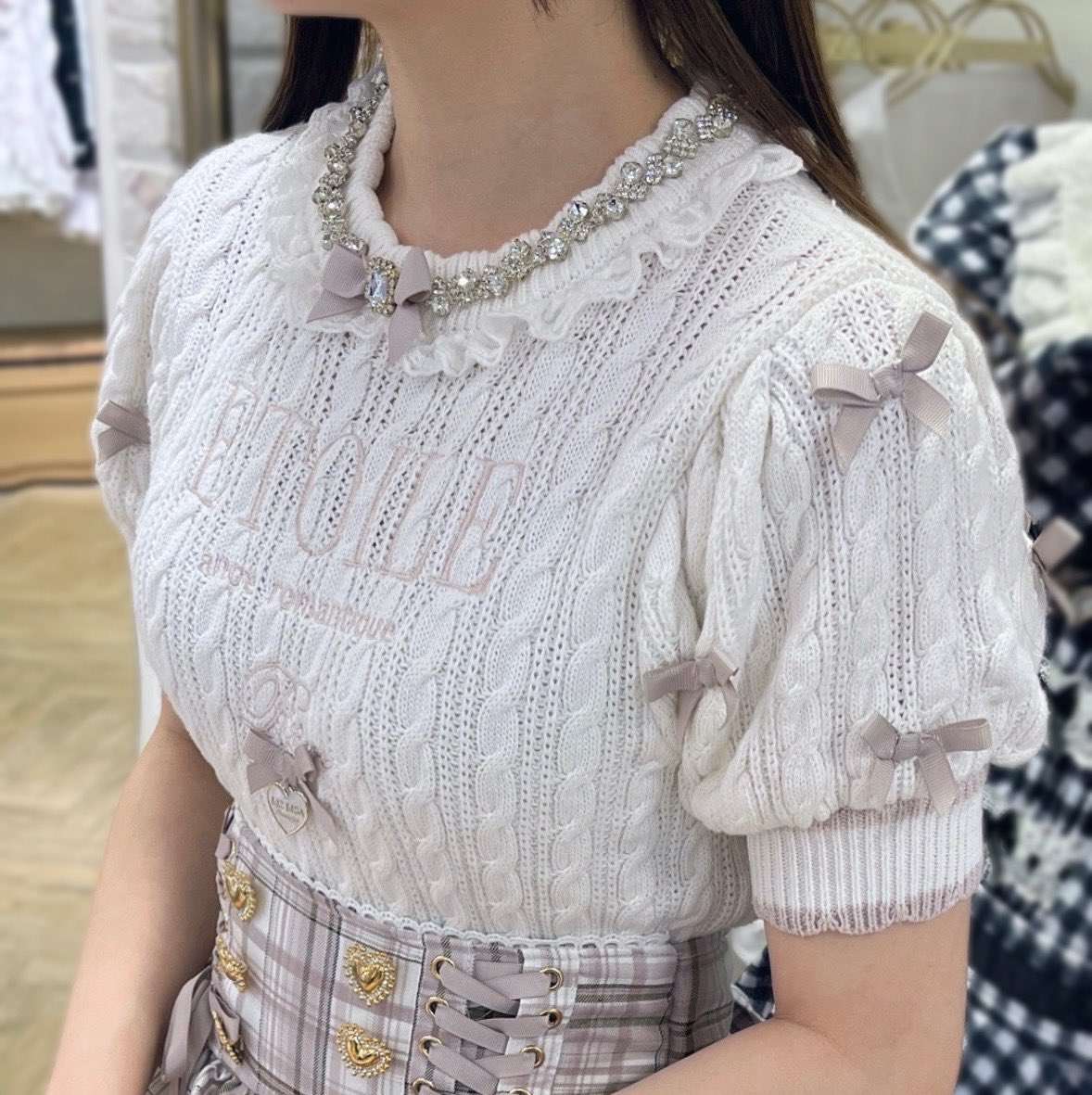 ❤︎ 𝐋𝐈𝐙 𝐋𝐈𝐒𝐀 近鉄Pass'e店 ❤︎ #メッセージケーブルニット