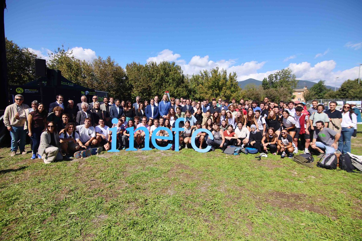 Dia històric per l’esport català i els Pirineus!!! El nou edifici d'INEFC Pirineus a la Seu d'Urgell, en marxa amb la col·locació de la primera pedra per acabar de consolidar un projecte pioner que dinamitza el territori <a href="/esportcat/">Esports</a> <a href="/inefcat/">Inefc</a> laneualdia.com/el-nou-edifici…