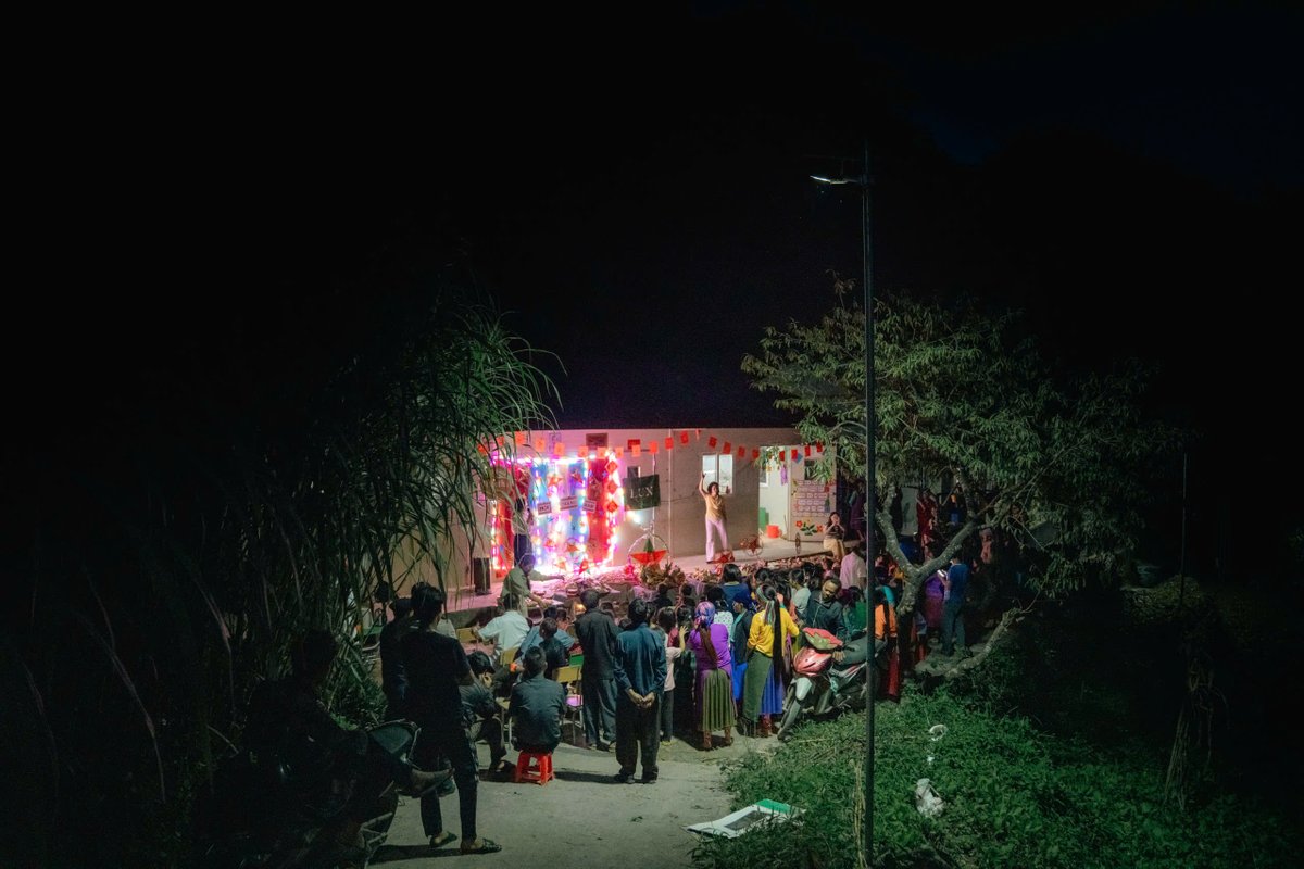 LuxGroup Foundation has completed the project “Lighting Up the Rocky Highlands” by setting up 30 solar lights in Lung Sinh Hamlet, Pho Bang Commune, Tuyen Quang (formerly part of Ha Giang Province). luxgroup.vn/luxgroup-found…