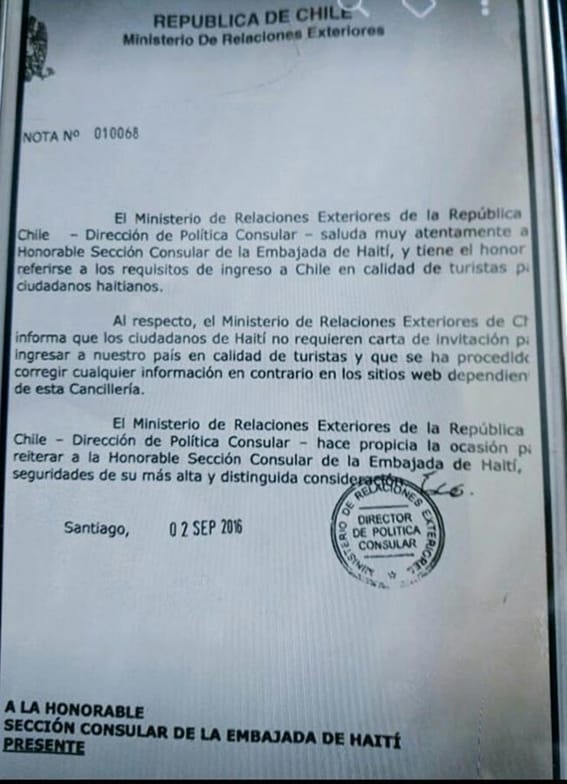 El Gobierno de Bachelet sabía sobre el ingreso de Haitianos, incluso mencionaron  que ellos no necesitaban carta de invitación para ingresar como "turistas".
Ciudadanos del país más pobre de América ¿venían a turistear a Chile?
"Que estupidez más estupida"
👇👇👇👇