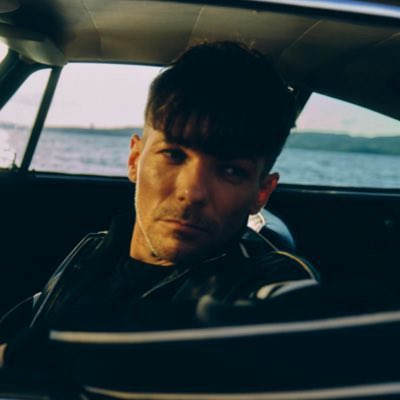 LouisT91Updates's tweet image. Louis’ new icon! 🍋