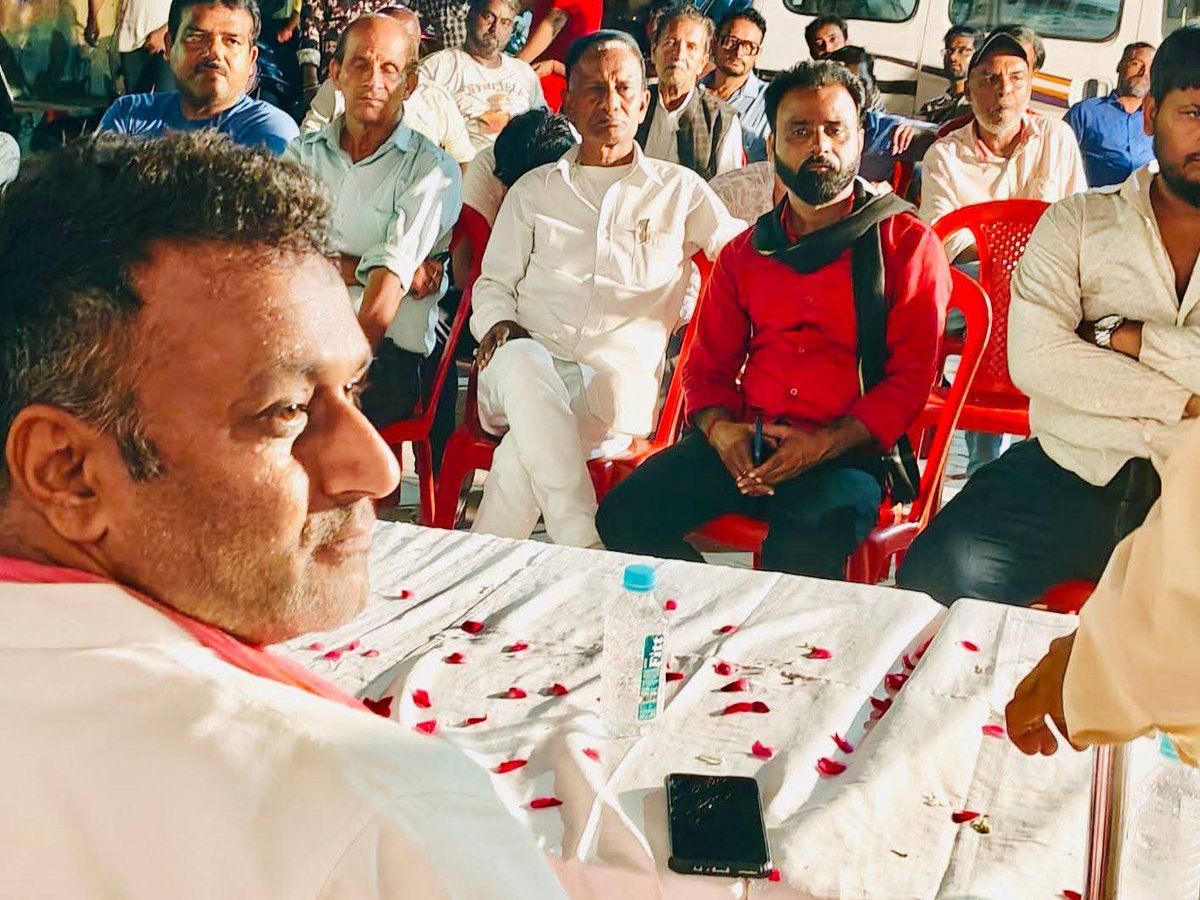 ebad_mohd's tweet image. #विधान_सभा_लखनऊ_पश्चिम
#आज_मौलाना_कल्बे_आबिद_साहब_वार्ड_में #आयोजित पीडीए_पंचायत कार्यक्रम में कार्यक्रम को संबोधित किया।