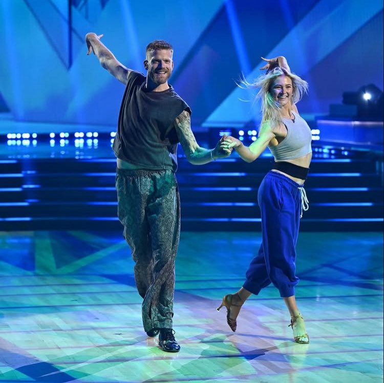 ryleesdove's tweet photo. these two are coming to slay that cha cha! so excited for tonight 🩵🪩 #dwts #teamryott https://t.co/TN9mmymewK