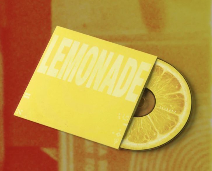 LTHSOURCE's tweet image. 🍋 | WIN a physical copy of @Louis_Tomlinson’s new single ‘Lemonade’ including unreleased demo of ˋSleepwalking’! 

👉🏻 Follow us @LTHSOURCE 
👉🏻 Retweet this tweet
👉🏻 Presave and show us! 
👉🏻 Respond with LEMONADE and tag a friend !

Ends 30/09. Good luck! 🍀