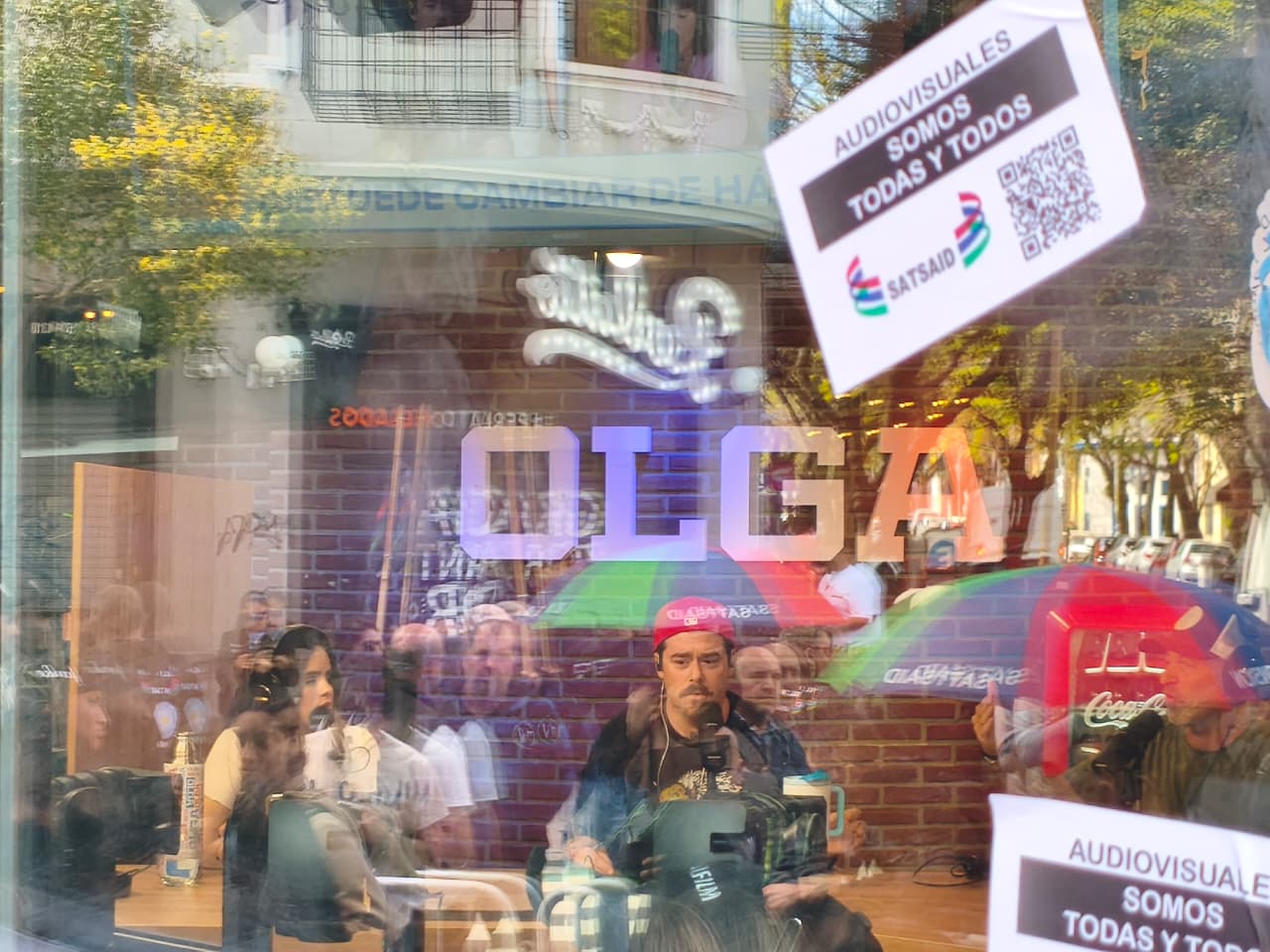 El Sindicato de Televisión protestó frente a OLGA para reclamar la registración de sus trabajadores
