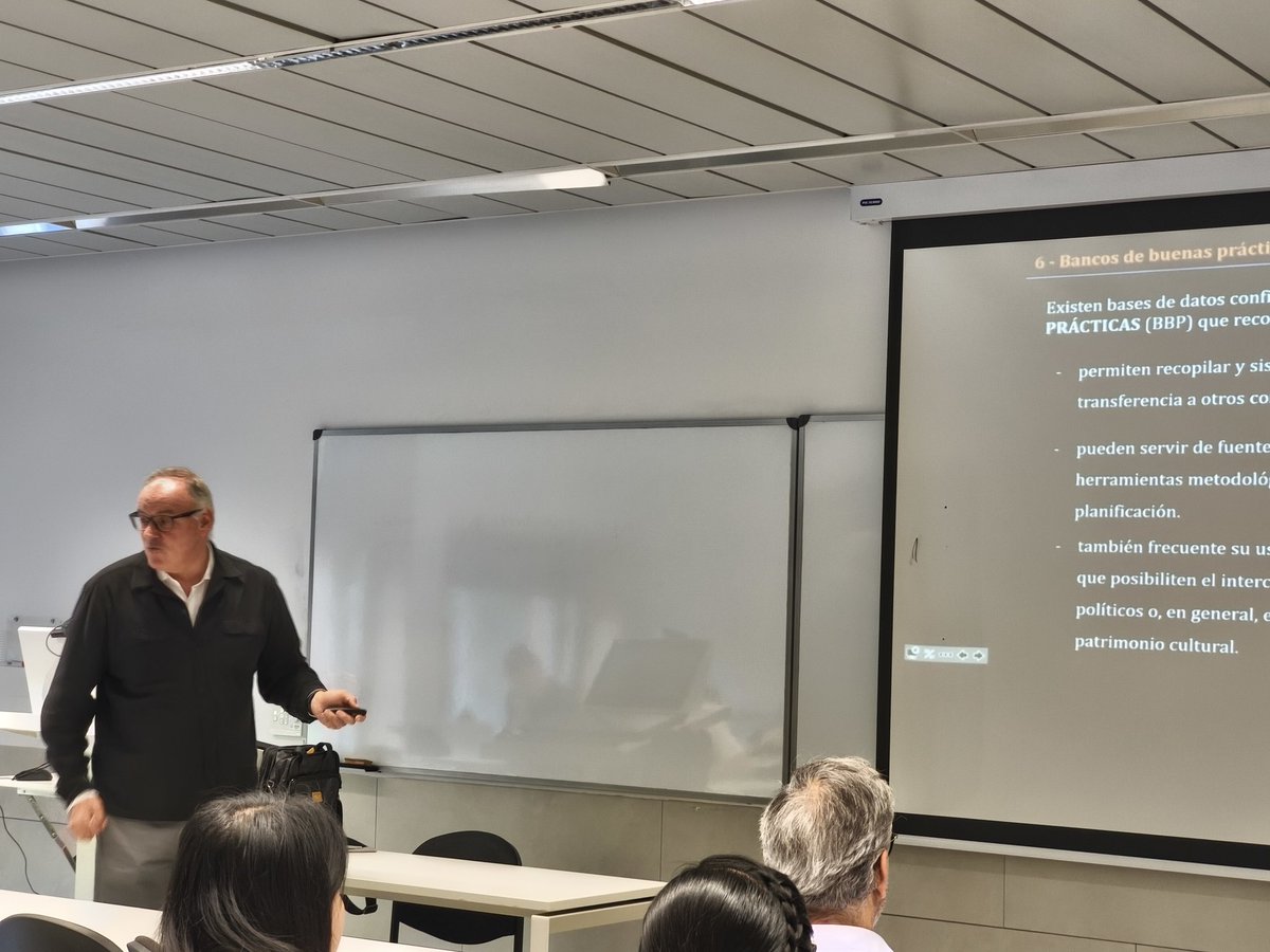 Hoy en <a href="/Mgestturistuc3m/">Master G. Turística</a> el profesor Ignacio González -Varas imparte la conferencia «Impactos del turismo cultural». <a href="/master_uc3m/">Master - UC3M</a> <a href="/uc3m/">UC3M</a> #conferencias #Mgestturistuc3m