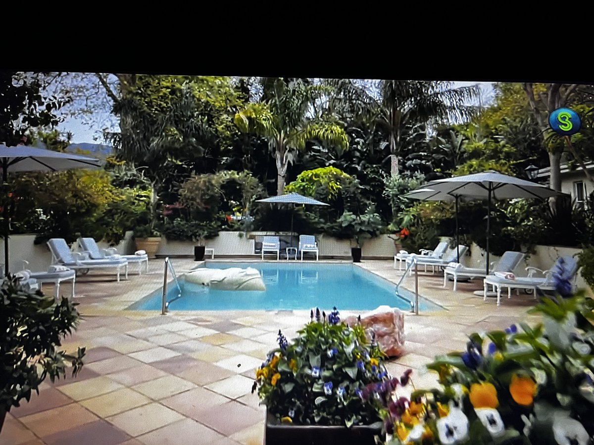 tswana_gent's tweet image. time for some Heritage plug with #PEPHOMEExpress ❤️‍🔥😉 how lovely are these equipments?🤏🏾 #AfternoonExpress