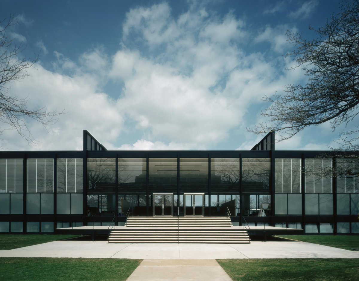 IITArchitecture's tweet image. Illinois Tech’s S. R. Crown Hall joins #OpenHouseChicago 2025 Oct 19.
📍 Bronzeville
👟 Sun 11 a.m. walking tour to Kaplan Institute
bit.ly/4gtVOEE