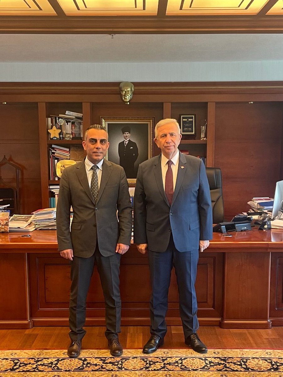 Ankara Büyükşehir Belediyesi’ne yönelik yapılan sindirme operasyonunu doğru bulmuyoruz. Şeffaflığı, dürüstlüğü ve adaletiyle örnek olan Mansur Başkan’ın yanındayız. <a href="/mansuryavas06/">Mansur Yavaş</a>