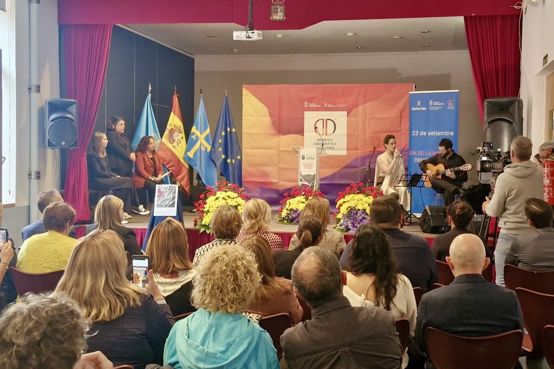Día de la Memoria Democrática del Principado de Asturias, en la Casa de Cultura de Les Arriondes. Sin memoria, nada somos.