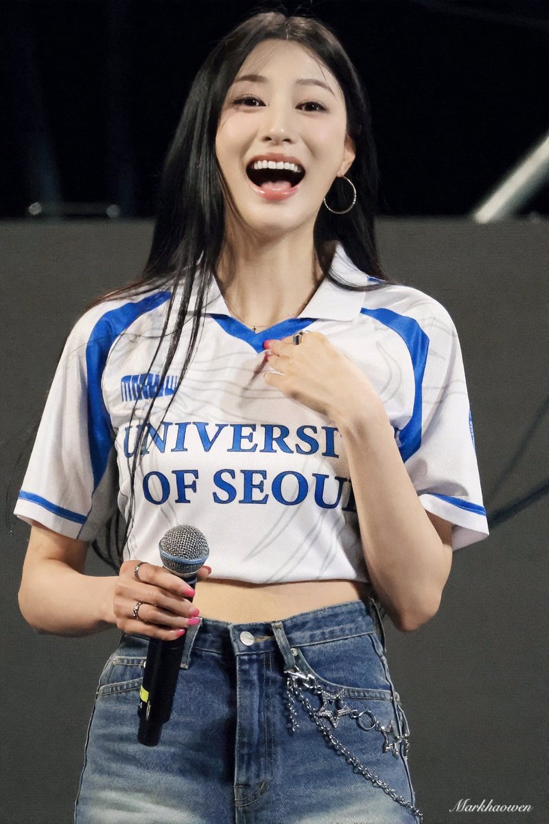 Markhaowen tweet media