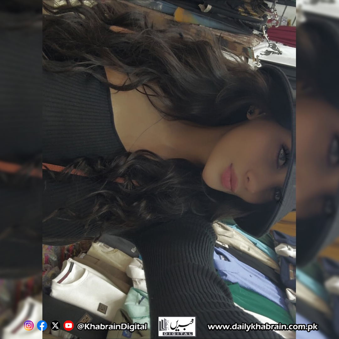 daily_khabrain's tweet photo. Nazish walk to talk
@nazishjahangir
#KhabrainDigital
#Nazish #WalkToTalk #CelebrityStyle #StarBuzz #TrendingNow #GlamourMoments https://t.co/4Xbk00vBln