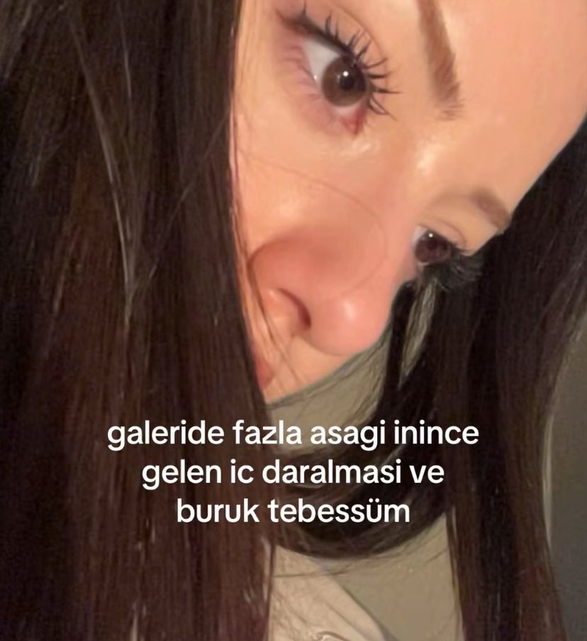 Alya (@alyareckles) on Twitter photo 