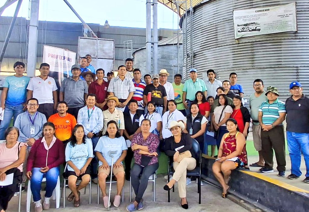 IEPS_Ec's tweet image. ¡Avanzamos con la fase de elegibilidad de postulaciones! 💪

El equipo de #PROFECPIAM recorrió Manabí y visitó las asociaciones agropecuarias:

✅ 27 de Junio
✅ Desarrollo Productivo Ramo Grande
✅ Montubia Aquiles Castro (Jipijapa)
✅ San Gregoria (Tosagua).

#SomosEPS