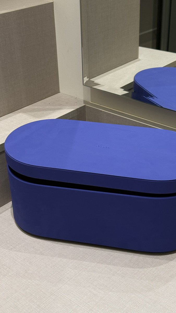 Lubenans's tweet image. 💙Weelcome my Dyson
الشراء جاء بعد تخطيط شهر كامل ، تحلفون بشتري سيارة مو استشوار