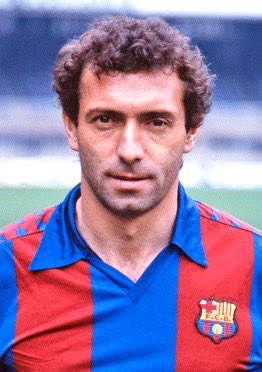 Tal dia como hoy, hace 76 años, nacían en Alicante y Oviedo dos míticos del <a href="/FCBarcelona_cat/">FC Barcelona</a>. Juan Manuel ASENSI (1970-81) y Enrique Castro QUINI (1980-84). El interior disputó casi 500 partidos y el goleador, unos 200 anotando 101 tantos.