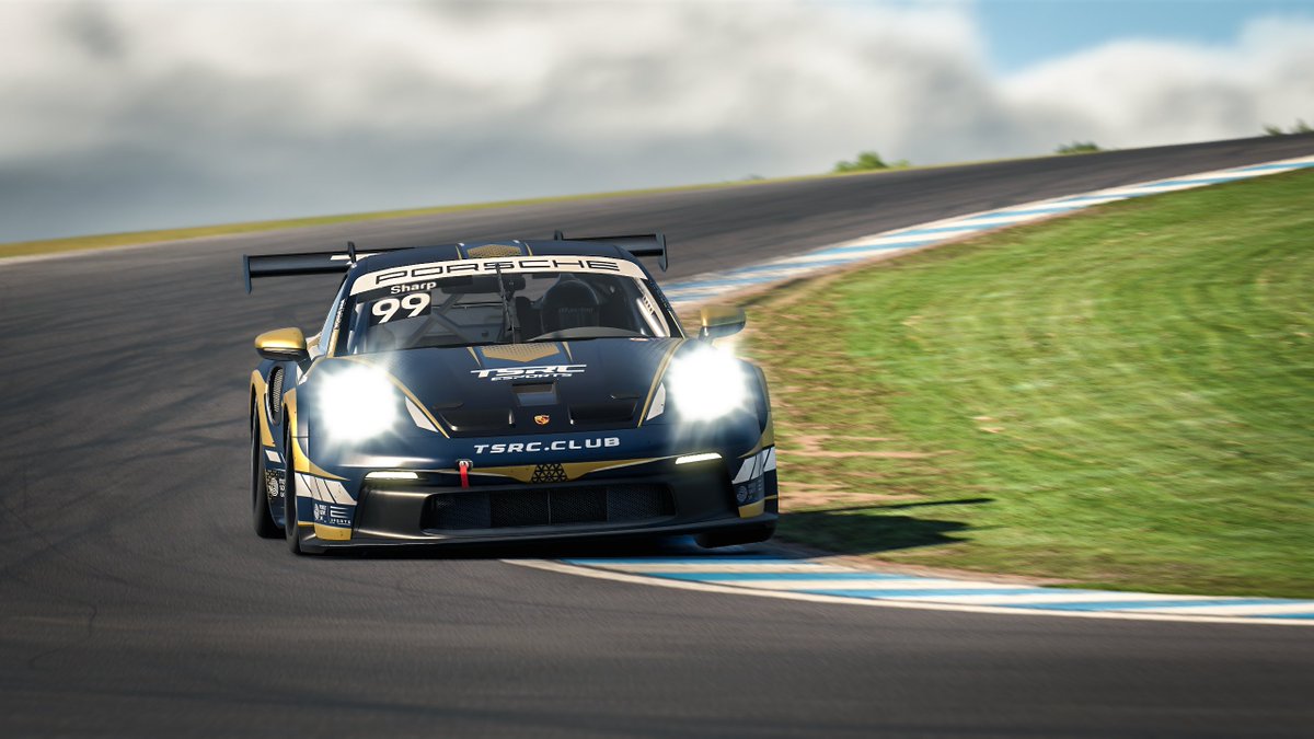 TSRC_Official's tweet image. It's race day for the first round of @PorscheRaces_GB Esports Sprint Challenge GB hosted by @MsptUK_Esports at Donington Park!

Our drivers Andrew Pike and Kieran Sharp will be tackling the Porsche Cup Pro class this season.
