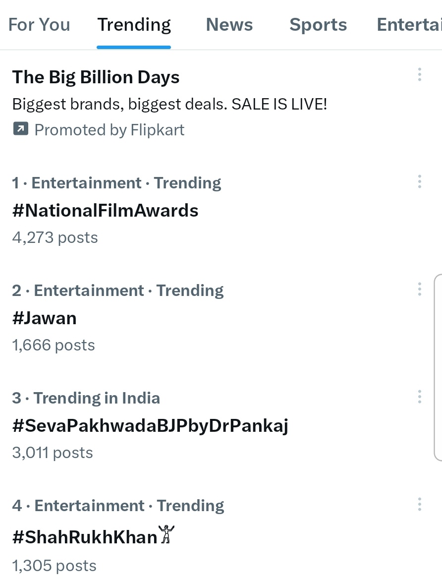 And here we entered the trend list 🔥 

1. #NationalFilmAwards 
2. #Jawan
4.#ShahRukhKhan𓀠 #ShahRukhKhan