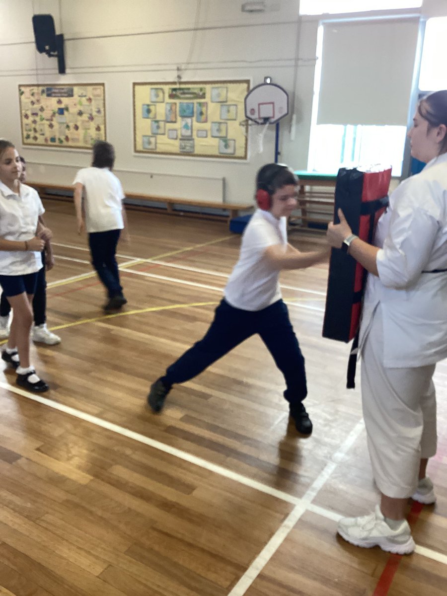 Mrs McBain tweet media