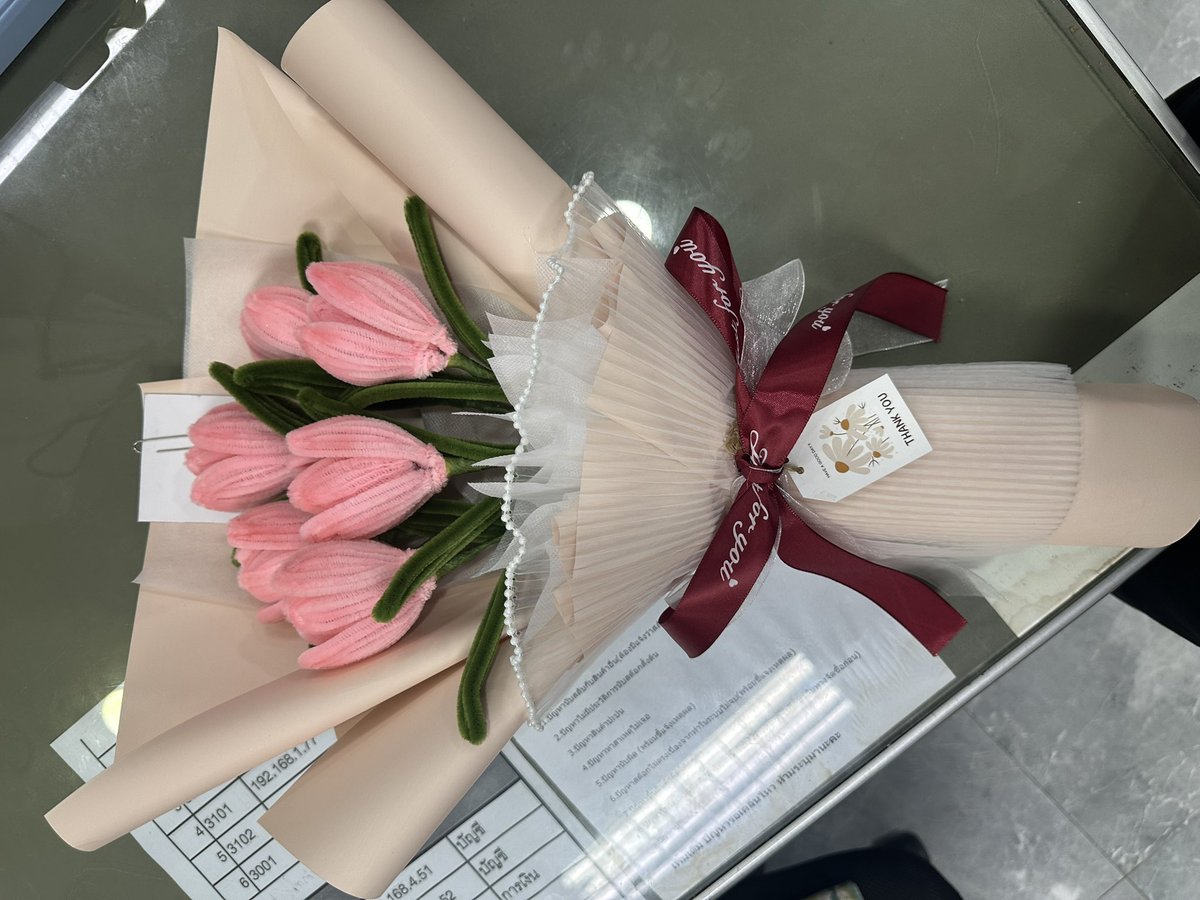 ขอบคุณลูกค้าสำหรับออเดอร์ 🌼  
จองเข้ามาได้เลยค่ะ
 
สนใจสอบถาม
♥️Line : @tzp8501h♥️
💛TikTok : w.january20💛

#wassanavelvet #ดอกไม้กำมะหยี่ #รับทำของขวัญ #รับทำดอกไม้   #ของขวัญรับปริญญา #ของขวัญให้แฟน #ของขวัญให้เพื่อน  #ของขวัญปัจฉิม #ดอกไม้วาเลนไทน์ #ช่อดอกไม้วาเลนไทน์