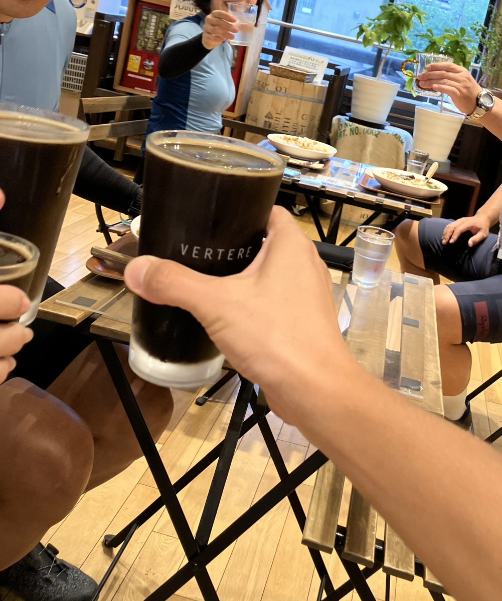 ogumagu's tweet image. 新しいホイールってマジとても良い。直前安定性が高くてダウンヒル中も狙ったラインをビシッと走れる。

これってホイールバランスのお話なんだろうか？実に心地良い。

そして今日は高尾→奥多摩の1way輪行ライド。ゴール地点でビールが飲める喜び〜😍🍺

#NOVATEC