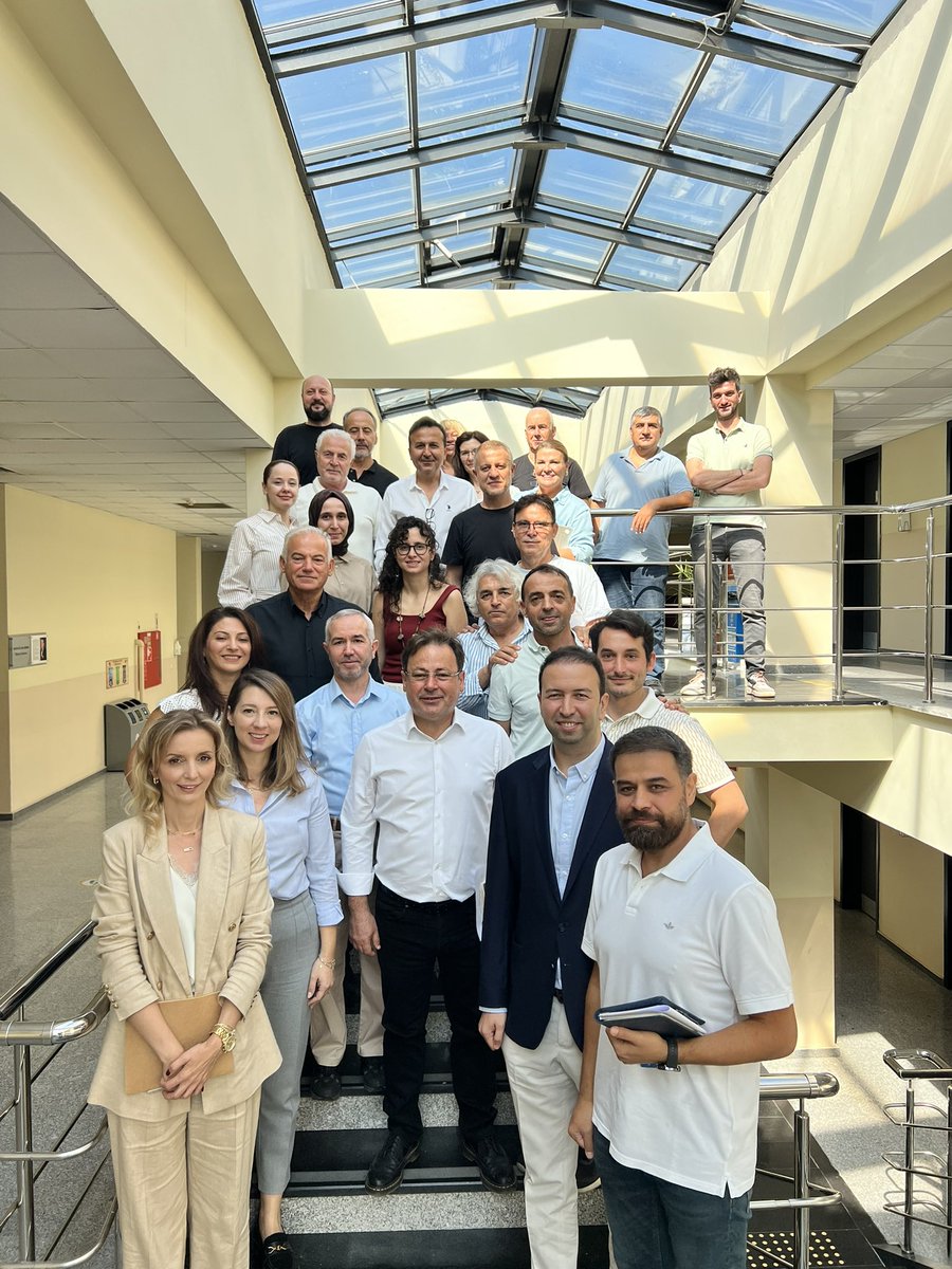 YTÜ Eğitim Bilimleri Bölümü tweet media