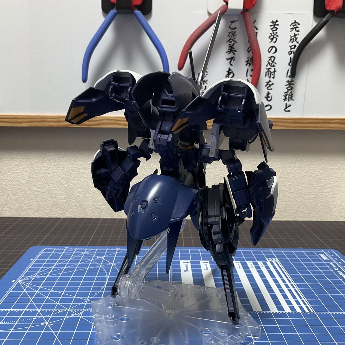 ススキガレージ　暗黒星雲ネビュラ 幻の究極造形 CCP×KOC茨木彰 スペースゴジラ ガレージキット