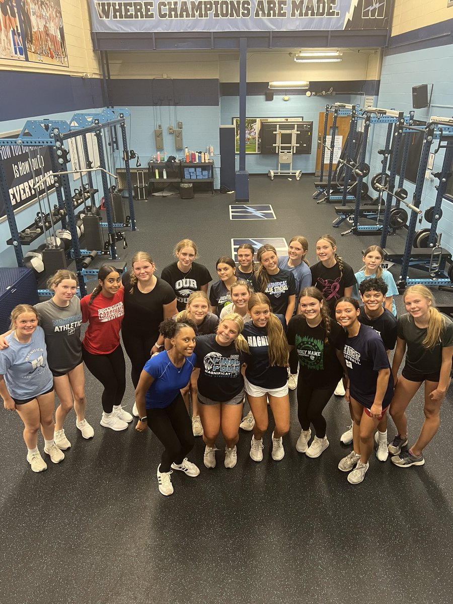 Magnificat Softball tweet media