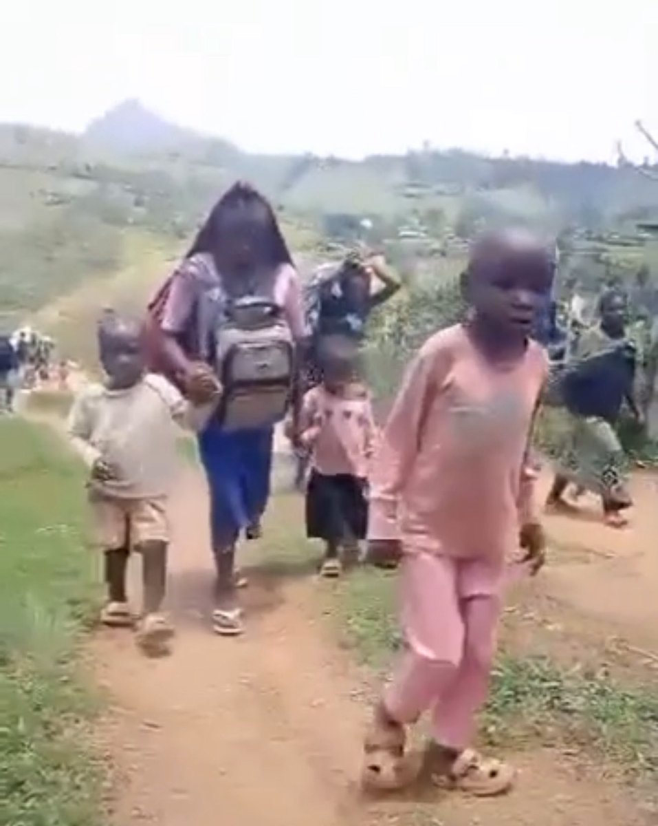 Le facteur économique est généralement déterminant dans le maintien des régimes. 
Les conditions de vie des populations doivent être absolument prise en compte.