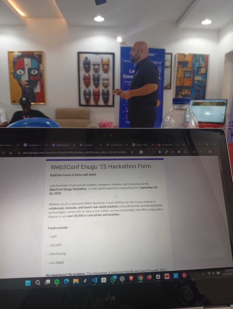 akachukwu_mazi's tweet image. Day 4 of the @web3confenugu  and it been really going well so far, with our @Reef_Chain  COO Mr @DerekSilva .

What  I want to go home with at  the end of this event, 

-- understanding the word #Web3 
-- going home with the understanding of what it means to be a #blockchaindev