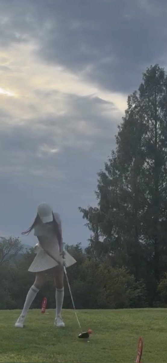 요즘 골프에 진심 ㅋㅋ
같이 란딩하실분 계신가요~