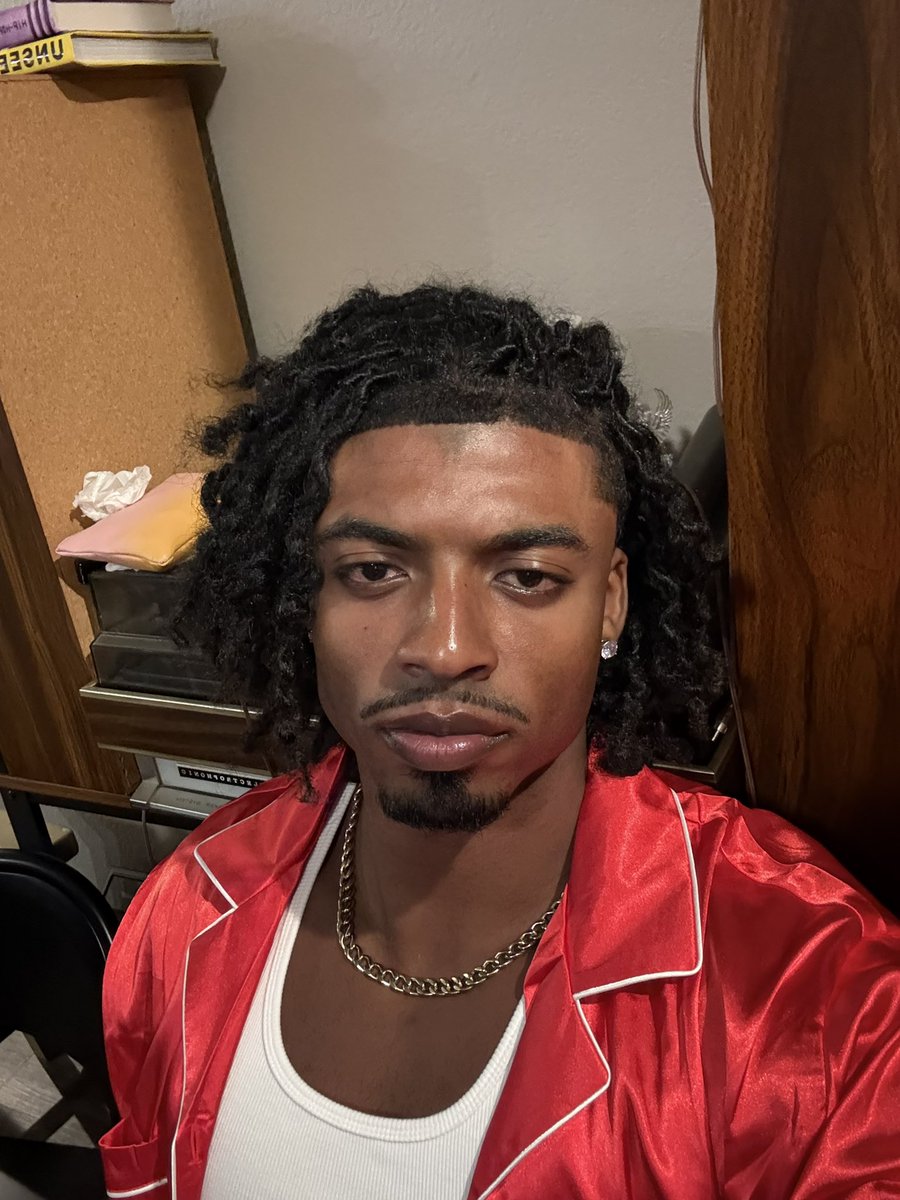 YungxTrav's tweet photo. Some changes have occurred✌🏾 https://t.co/NPsX6t8RIv