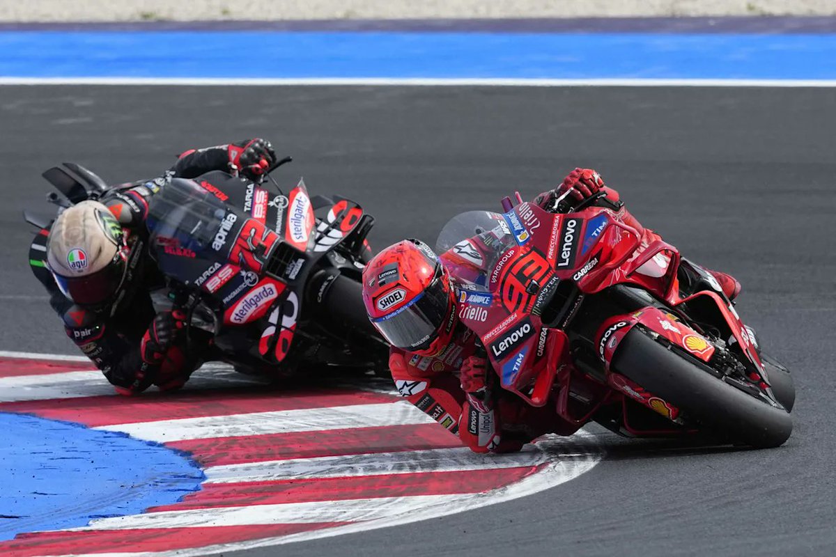 #velocidad Enrique Aldama-director financiero de @DornaSports-, descartó este martes que vaya a haber una fusión entre la <a href="/Formula1/">Formula1.com</a>  y <a href="/MotoGP/">MotoGP™🏁</a>  tras la entrada de la estadounidense <a href="/LibertyMediaLHS/">Liberty Media</a>  en el ámbito del motociclismo.